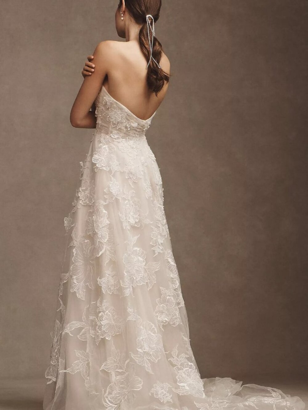 Watters Arien Wedding Gown Size 6 & 14 - Picture 13 of 16